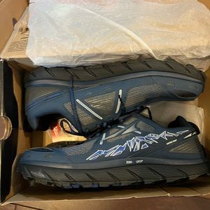 Altra lone peak 3.5 size 14 new
